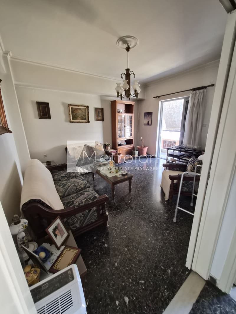 Apartment in Evaggelistria, Piraeus — Photo 5 of 19