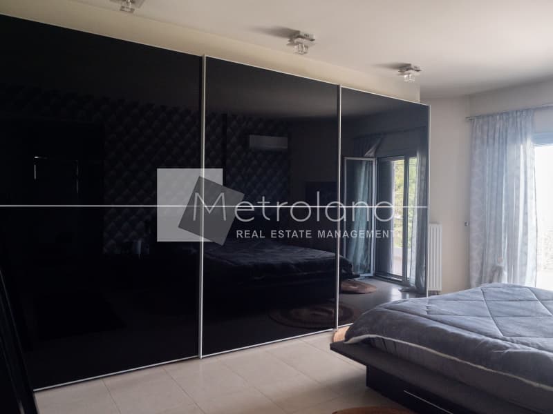 House in Terpsithea, Glyfada — Photo 26 of 30