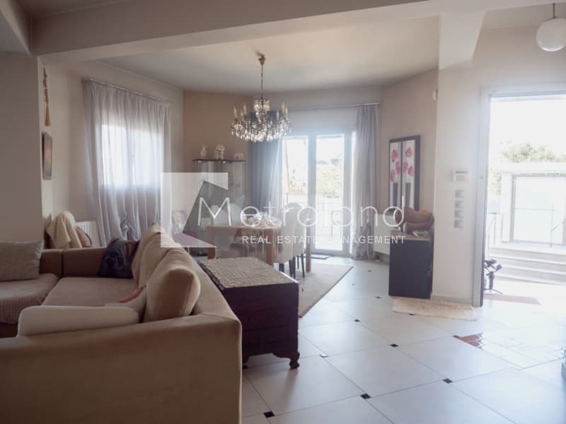 House in Terpsithea, Glyfada — Photo 19 of 30