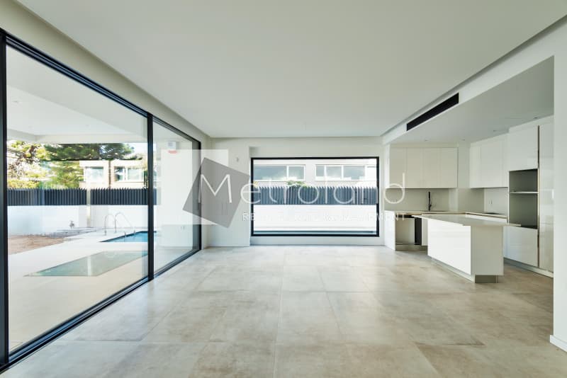 House in Panionia, Glyfada — Photo 11 of 24