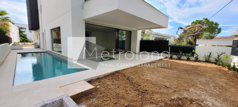 House in Panionia, Glyfada — Photo 3 of 24