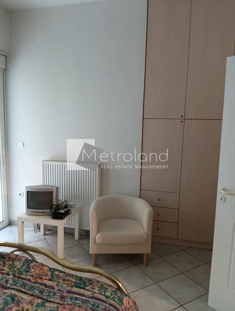 Apartment in Evaggelistria, Piraeus — Photo 2 of 6