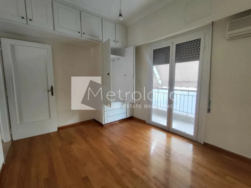 Apartment in Mykoniatika, Agioi Anargiroi — Photo 7 of 12
