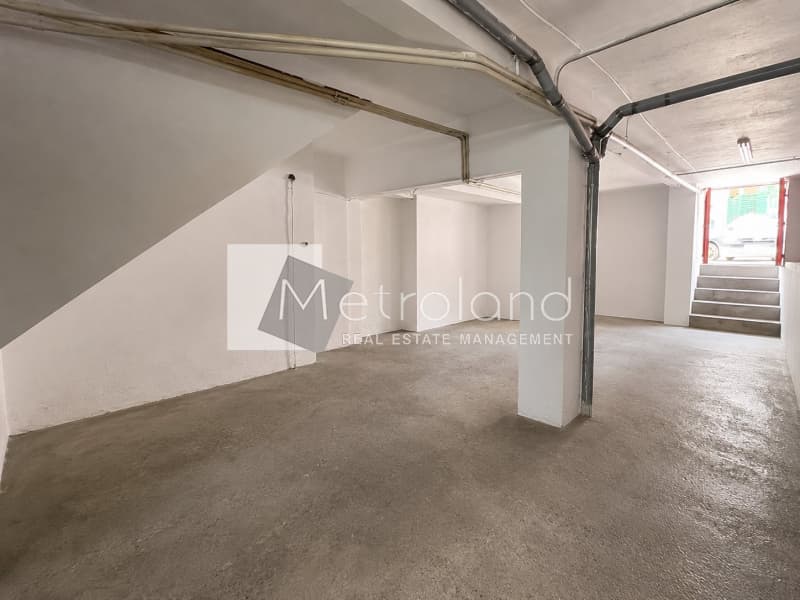 Warehouse in Orio Agias Varvaras, Koridallos — Photo 2 of 6