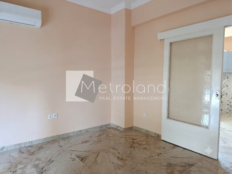 Διαμέρισμα στην Πλατεία Ελευθερίας, Κορυδαλλός — Φωτογραφία 7 από 9