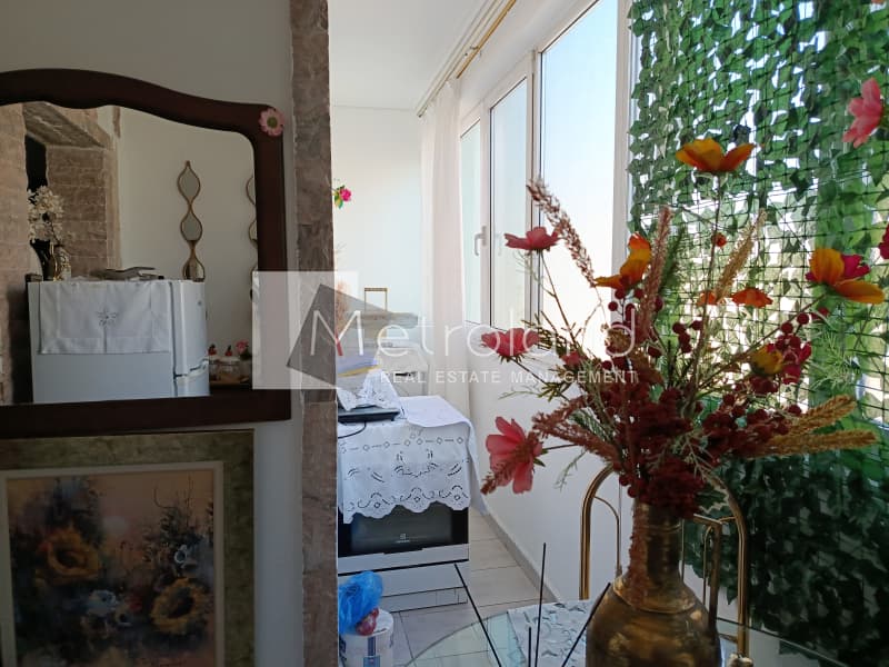 Διαμέρισμα στην Πλατεία Μέμου, Κορυδαλλός — Φωτογραφία 2 από 15