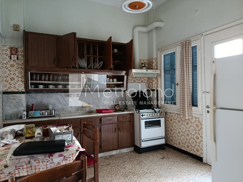 Apartment in Agios Ioannis Chrisostomos, Nikaia — Photo 6 of 12