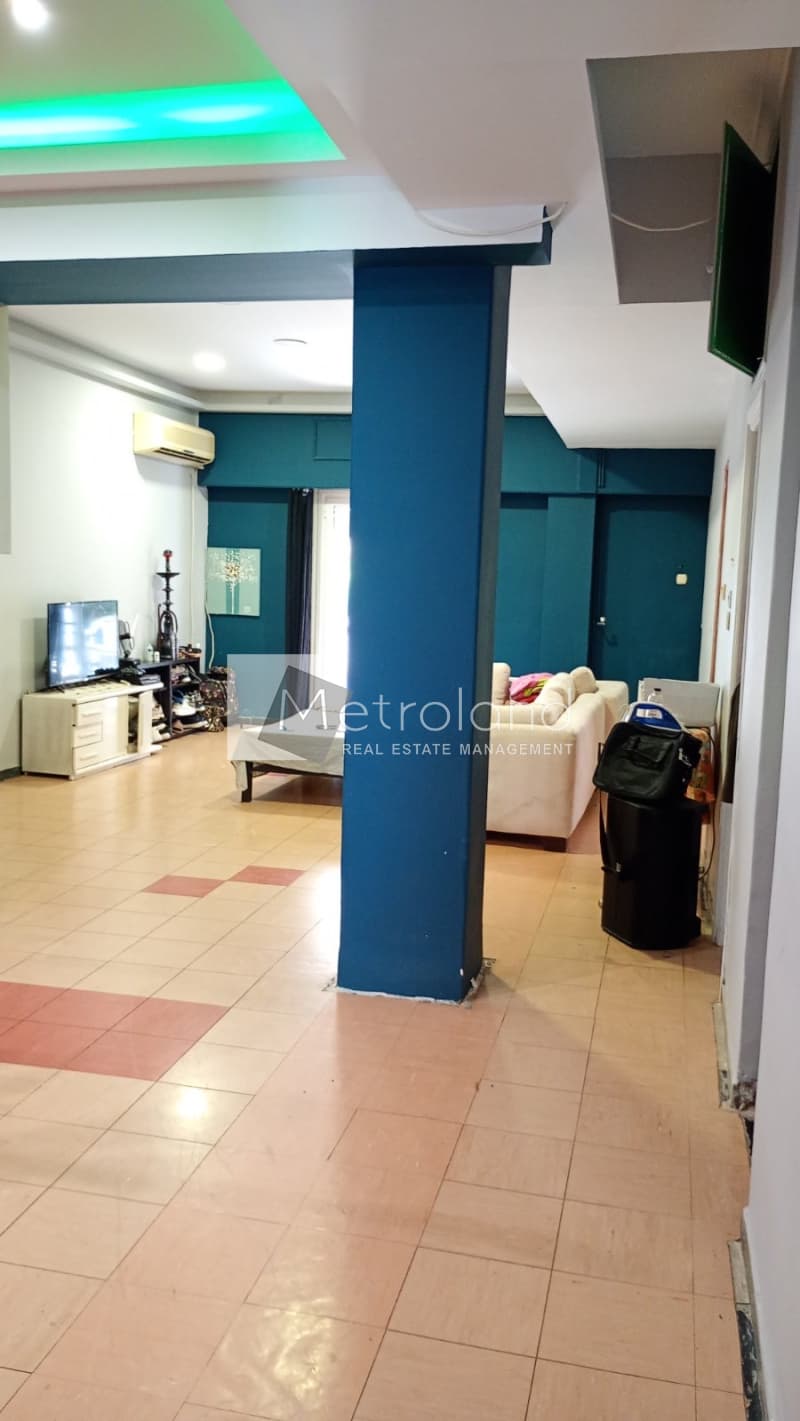 Apartment in Cemetery, Nikaia — Photo 4 of 9