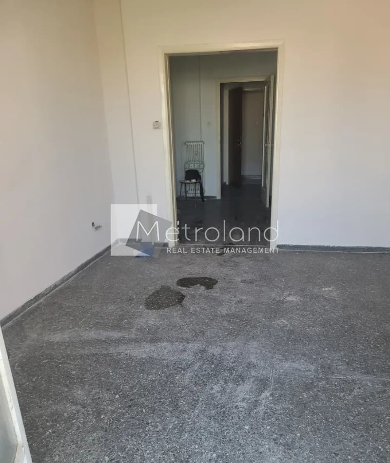 Apartment in Kaminia, Piraeus — Photo 3 of 8