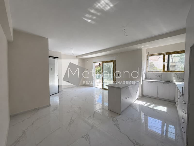 Apartment in Pigada, Piraeus — Photo 10 of 18