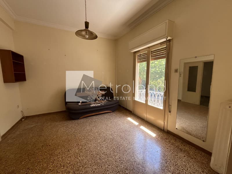 Apartment in Pigada, Piraeus — Photo 3 of 9