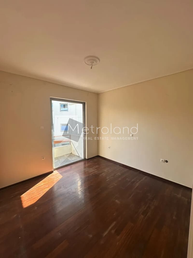Apartment in Elinoroson, Goudi — Photo 2 of 20