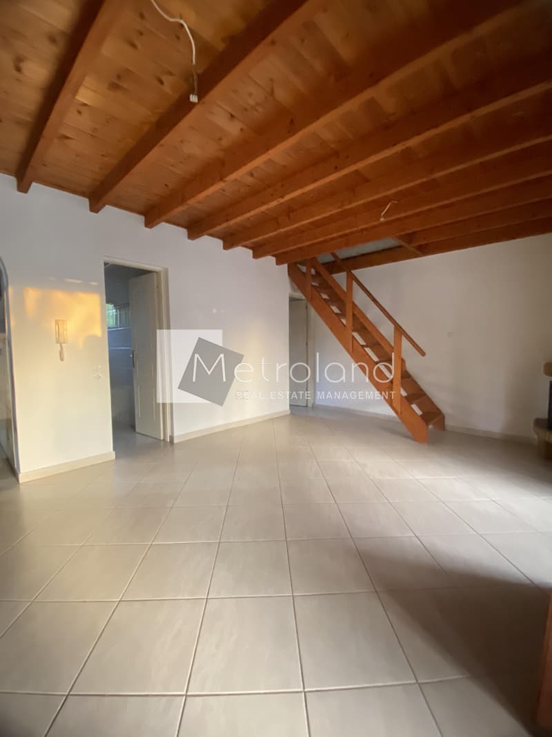 House in Lamprika, Koropi — Photo 5 of 18