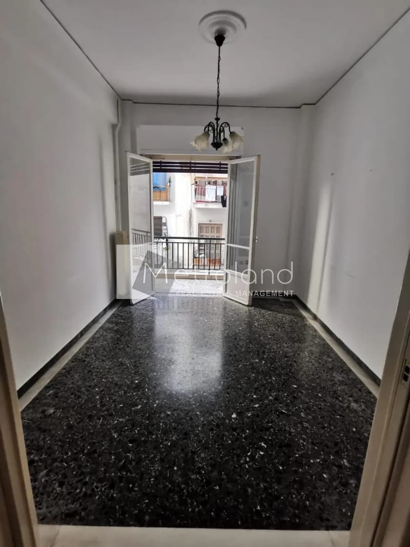 Apartment in Pigada, Piraeus — Photo 9 of 11