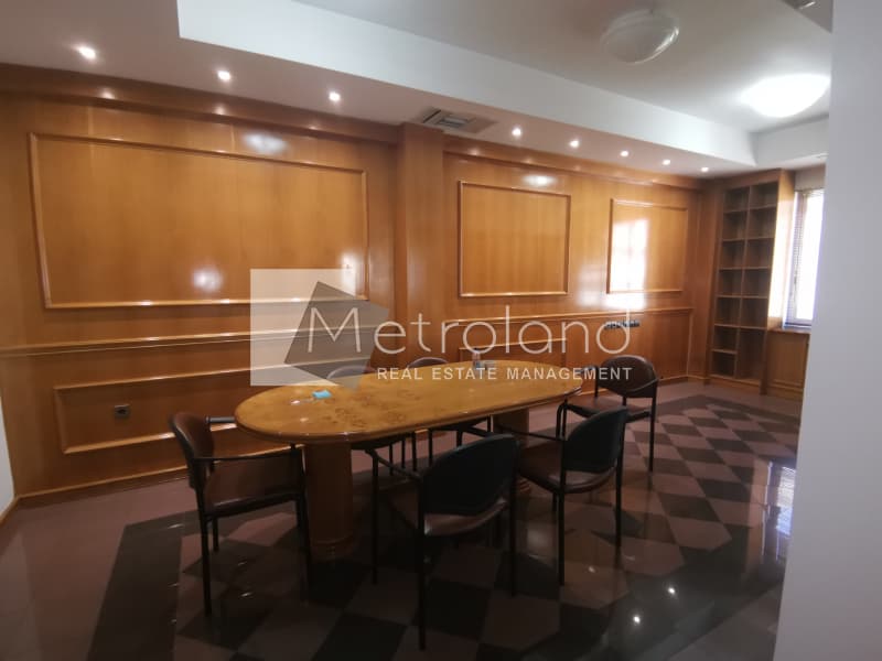 Γραφείο στην Πλατεία Κάνιγγος, Εξάρχεια - Νεάπολη — Φωτογραφία 1 από 23