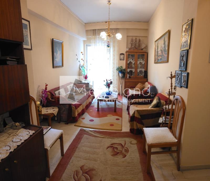 Apartment in Thimarakia, Attiki — Photo 1 of 9