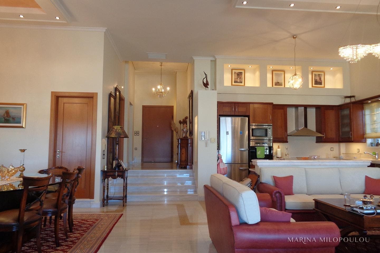 House in Dikigorika, Voula — Photo 4 of 18