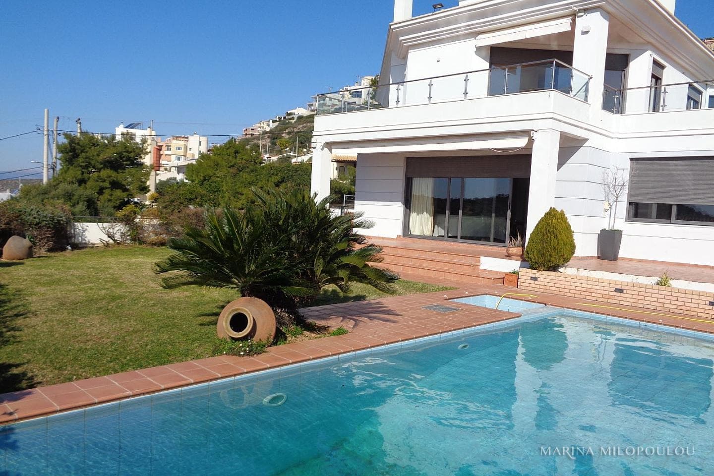 House in Saronida, Saronida — Photo 2 of 22