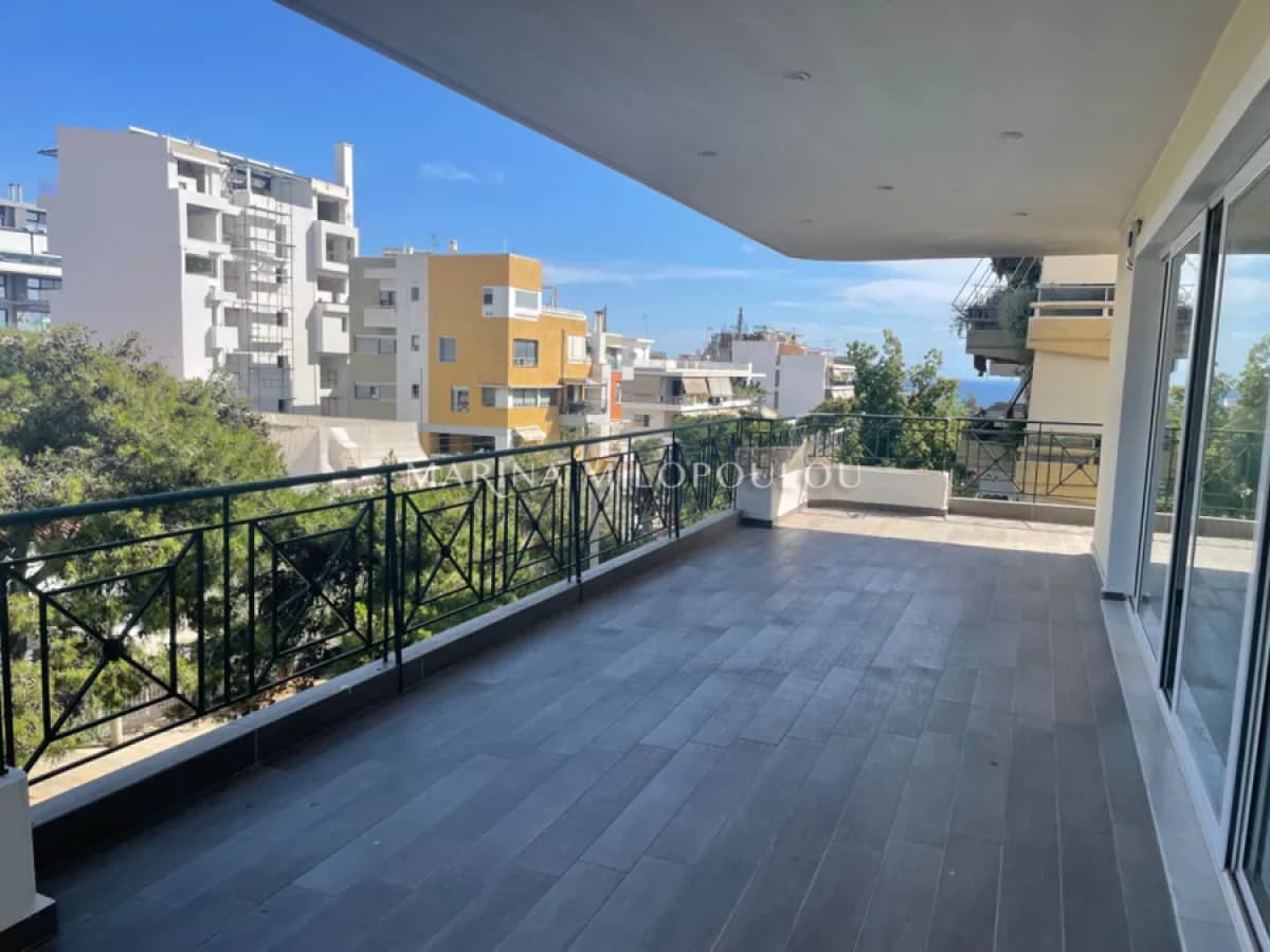 Διαμέρισμα στην Πυρνάρι, Γλυφάδα — Φωτογραφία 1 από 28
