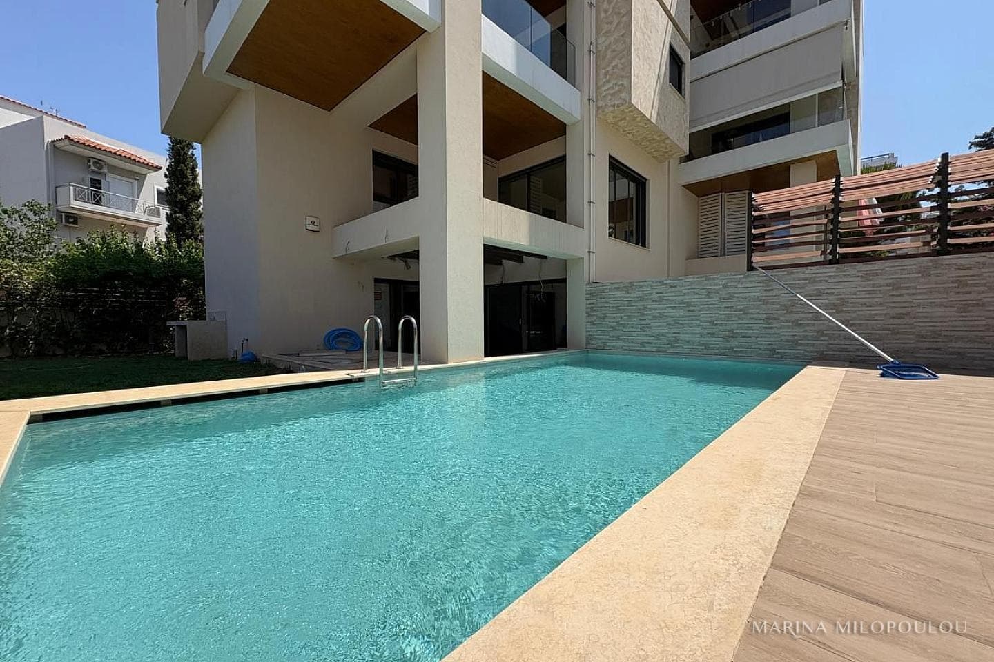 House in Center, Voula — Photo 18 of 24