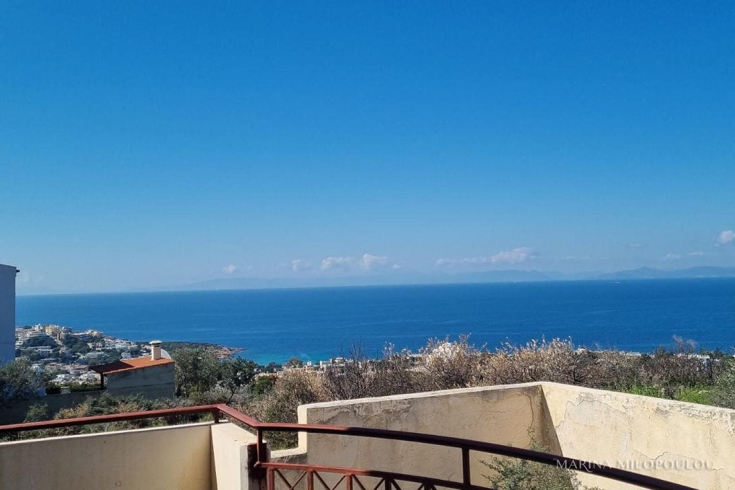 House in Saronida, Saronida — Photo 1 of 13