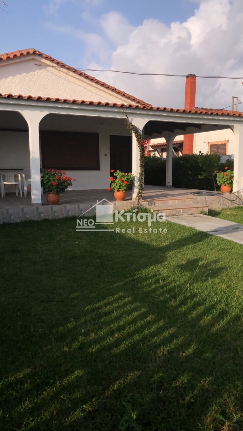 House in Kiani Akti, Pirgos — Photo 4 of 30
