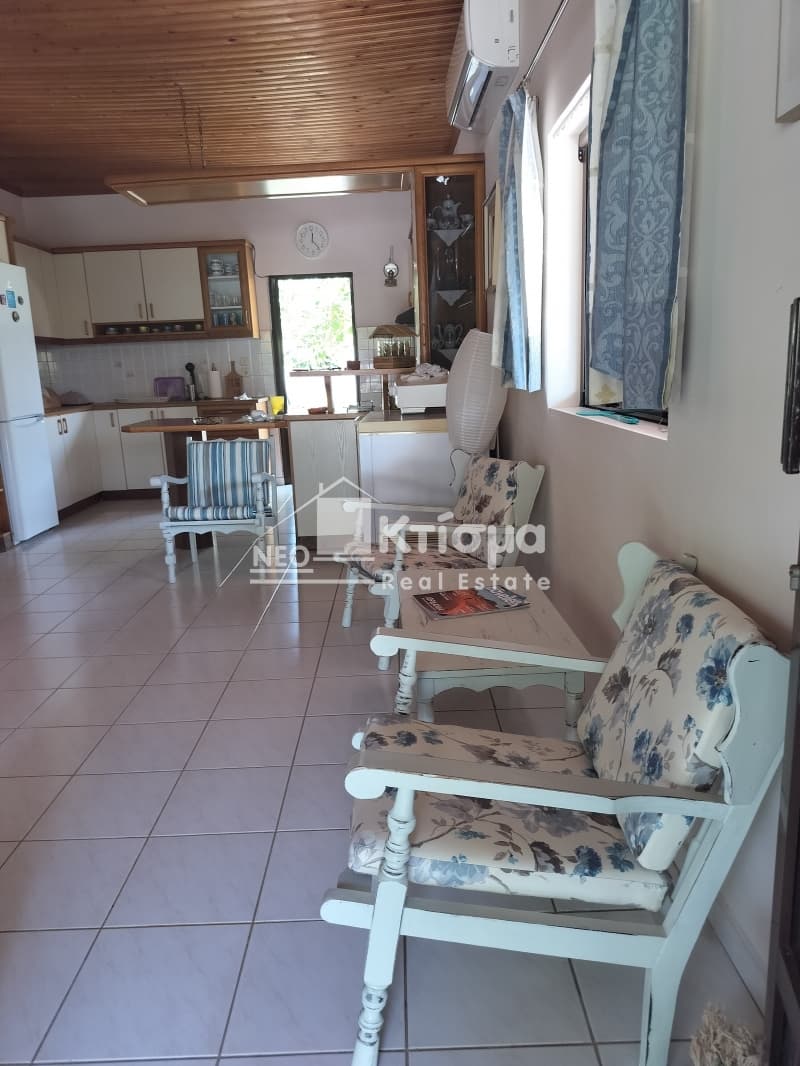 House in Kiani Akti, Pirgos — Photo 12 of 30