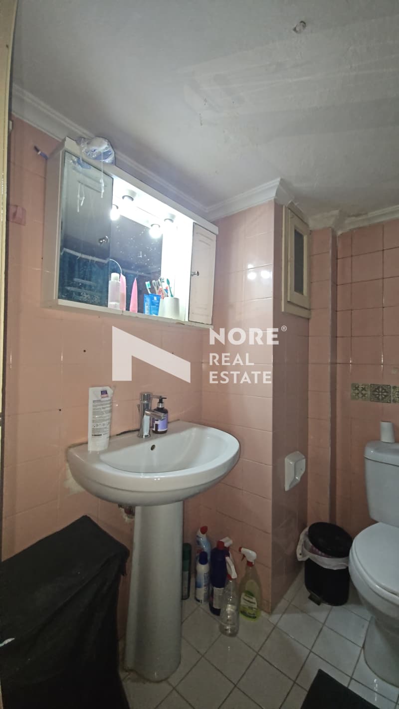 Apartment in Center, Kalamaria — Photo 13 of 15
