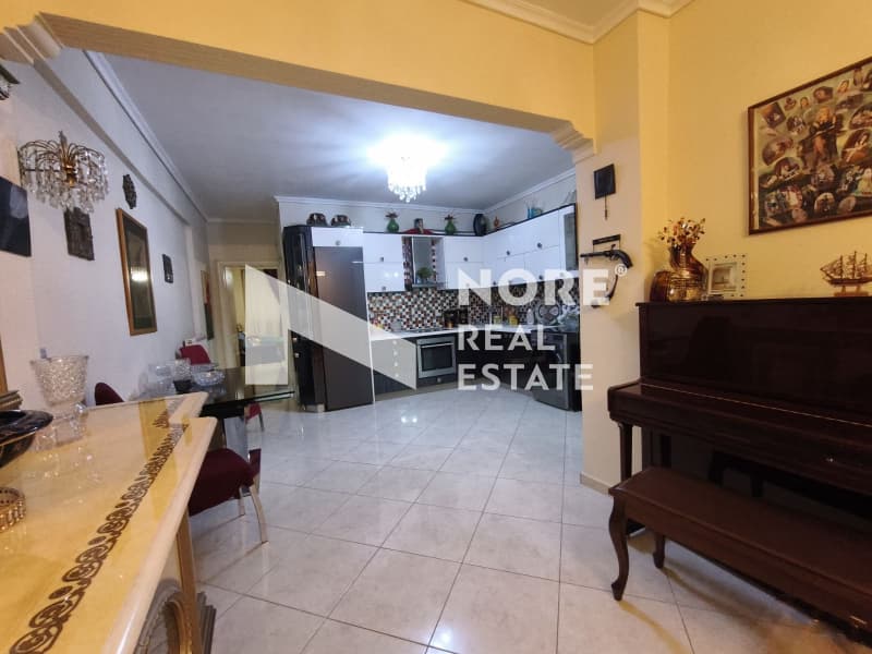 Apartment in Metagogon, Ampelokipoi — Photo 6 of 25