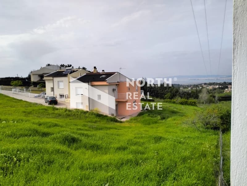 House in Center, Epanomi — Photo 2 of 13