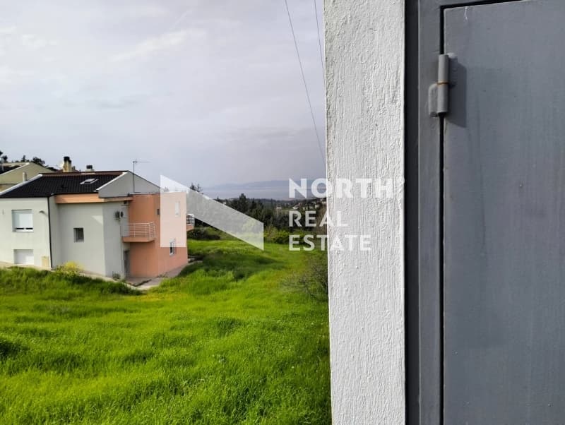 House in Center, Epanomi — Photo 3 of 13