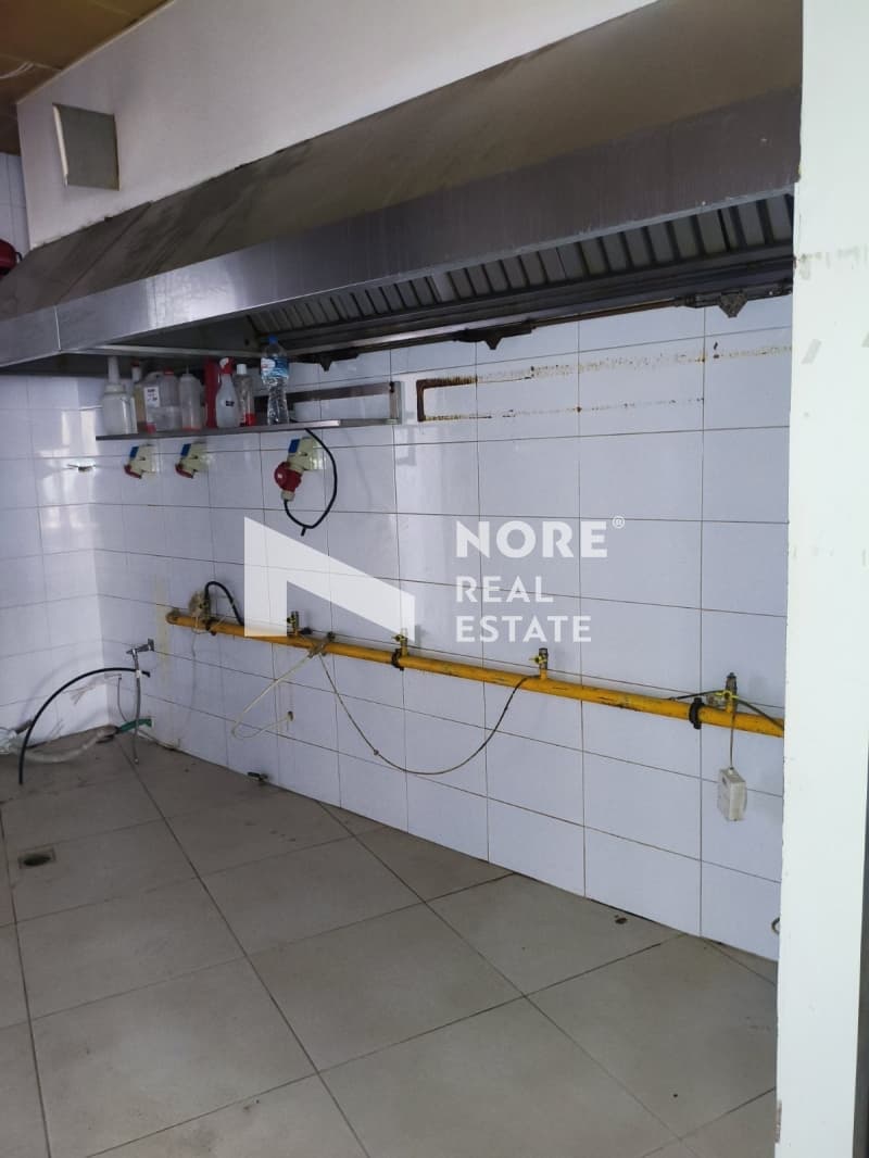 Retail Store in Plagiari, Mikra — Photo 3 of 24