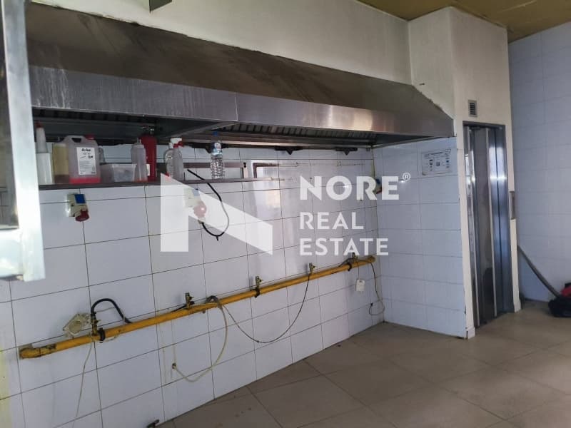 Retail Store in Plagiari, Mikra — Photo 2 of 24