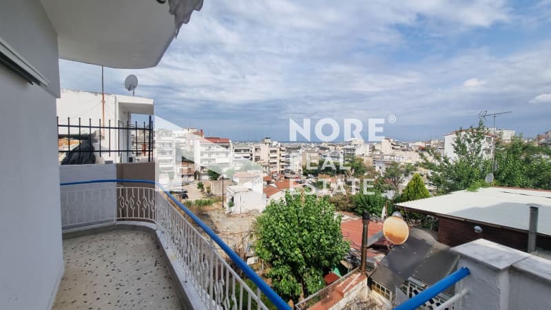Διαμέρισμα στην Ρήγα Φεραίου, Νεάπολη — Φωτογραφία 10 από 25