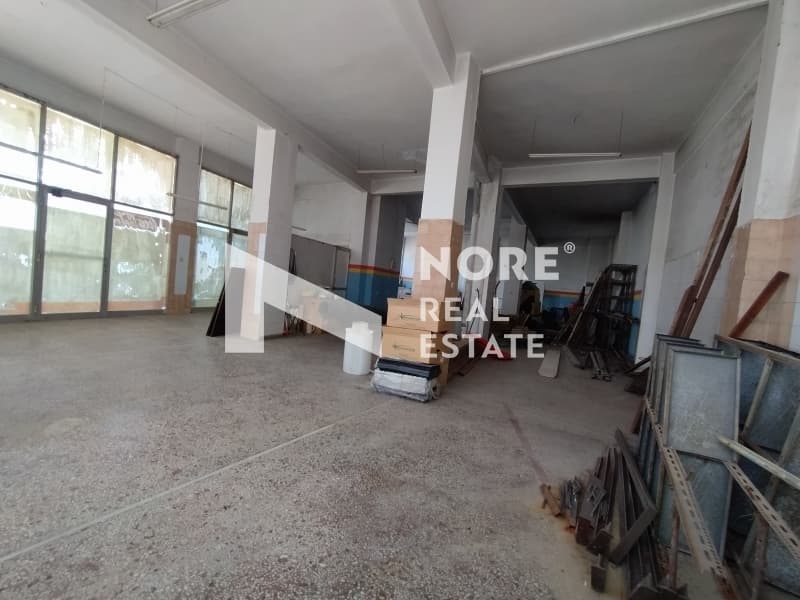 Retail Store in Oikismos Makedonia, Efkarpia — Photo 3 of 11