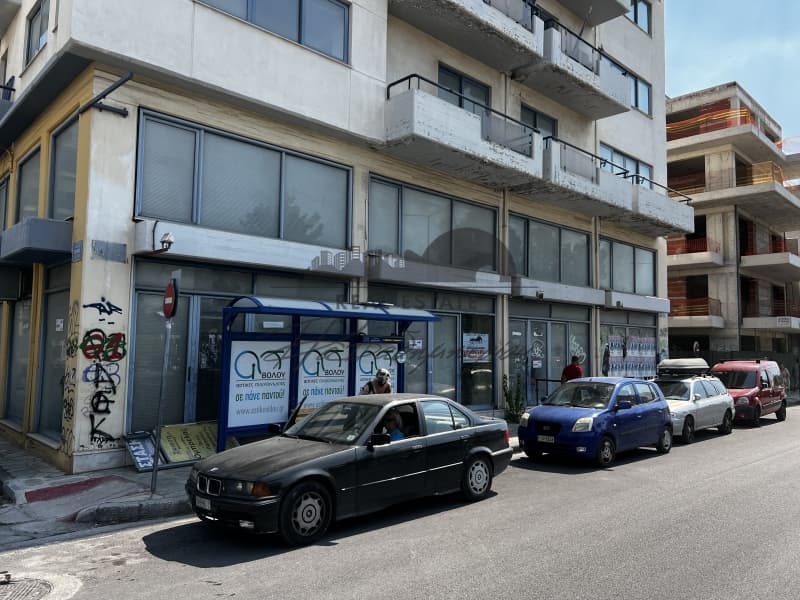 Κατάστημα στην Μεταμόρφωση, Βόλος — Φωτογραφία 1 από 16