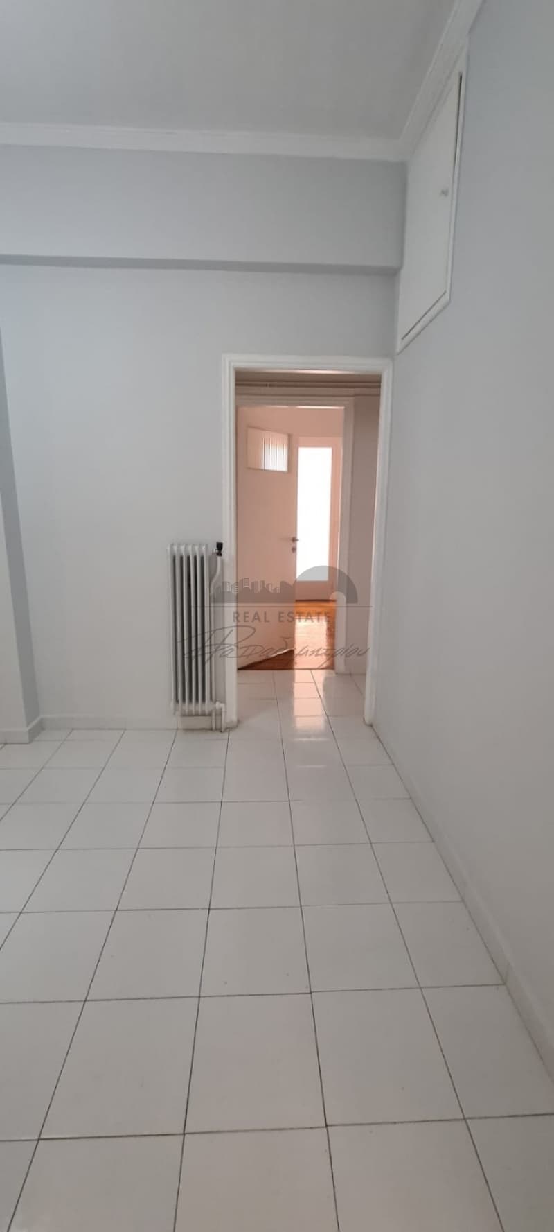 Apartment in Politechnioupoli, Zografou — Photo 10 of 20