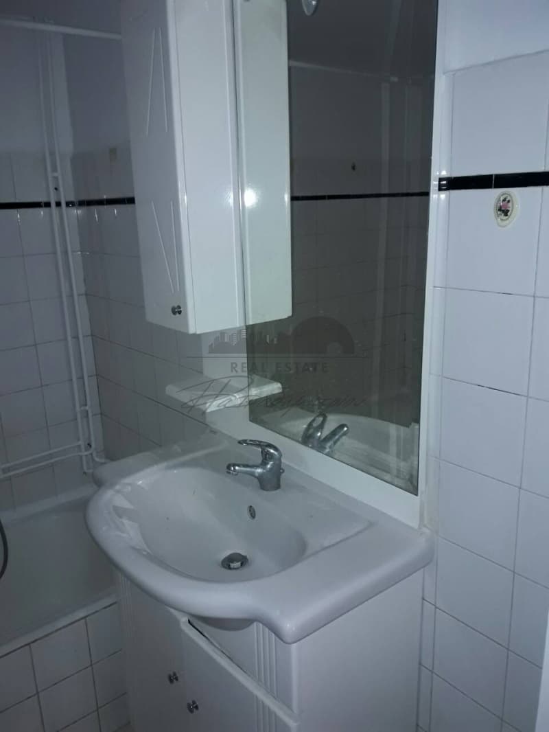Apartment in Politechnioupoli, Zografou — Photo 19 of 20