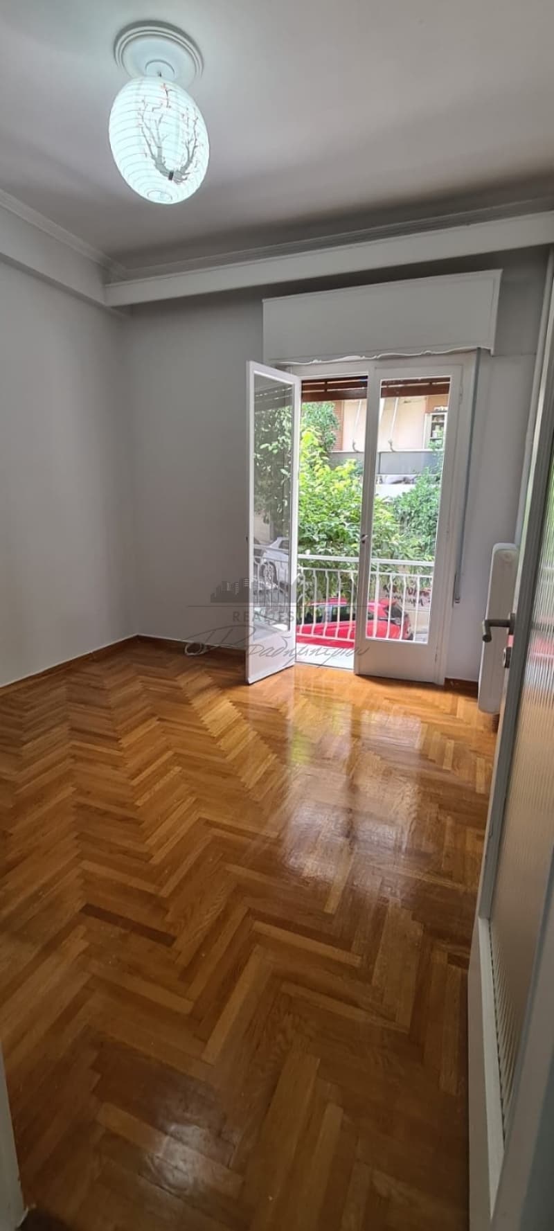 Apartment in Politechnioupoli, Zografou — Photo 12 of 20