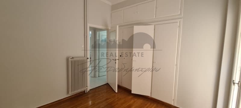 Apartment in Politechnioupoli, Zografou — Photo 18 of 20