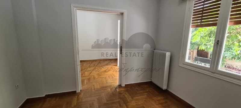 Apartment in Politechnioupoli, Zografou — Photo 17 of 20
