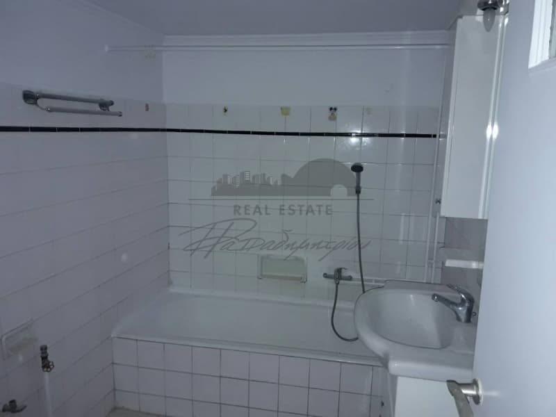 Apartment in Politechnioupoli, Zografou — Photo 20 of 20