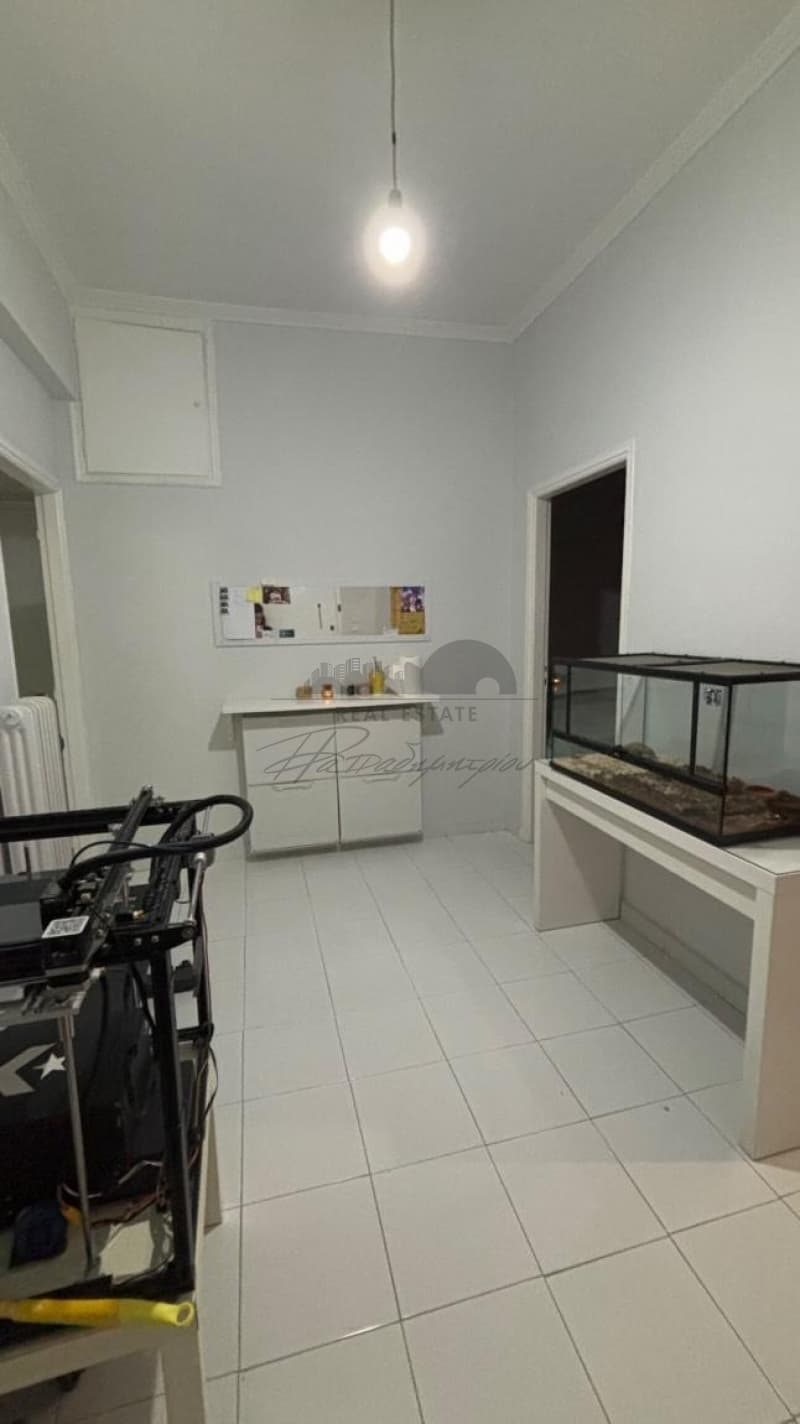 Apartment in Politechnioupoli, Zografou — Photo 8 of 20