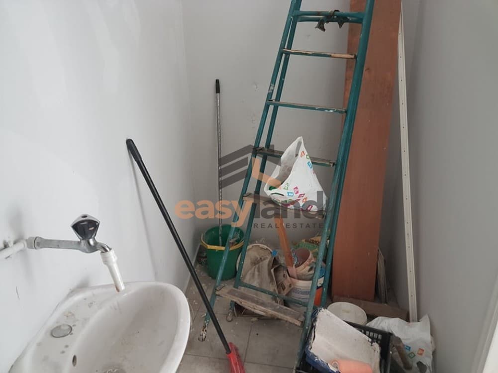 Κατάστημα στην Προσφυγικά, Πάτρα — Φωτογραφία 19 από 20