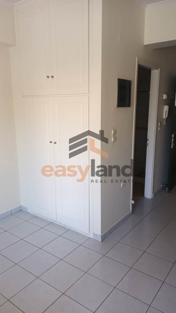 Apartment in T.E.I., Patra — Photo 14 of 21