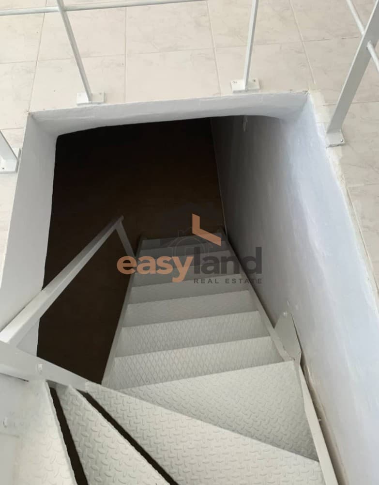 Κατάστημα στην Αγυιά, Πάτρα — Φωτογραφία 13 από 13