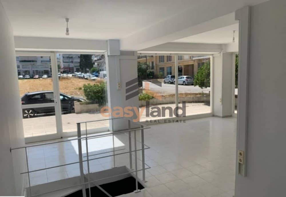 Κατάστημα στην Αγυιά, Πάτρα — Φωτογραφία 1 από 13