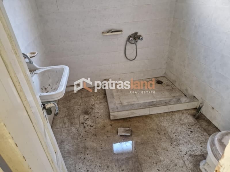 House in Nosokomio, Patra — Photo 12 of 16