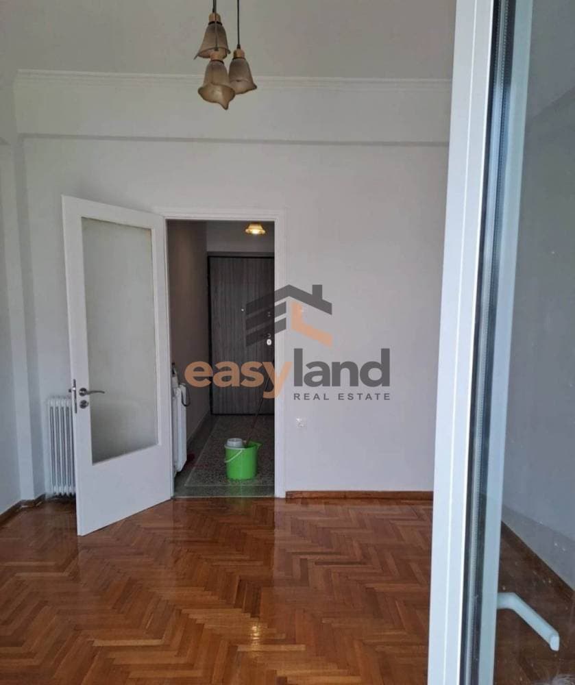 Γραφείο στην Βουδ, Πάτρα — Φωτογραφία 3 από 8