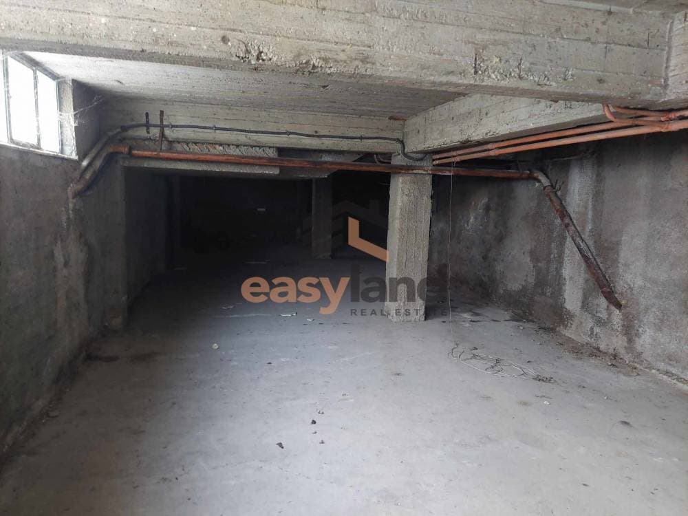 Αποθήκη στην Αγία Σοφία, Πάτρα — Φωτογραφία 1 από 11